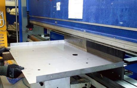 taller-plegado-metal